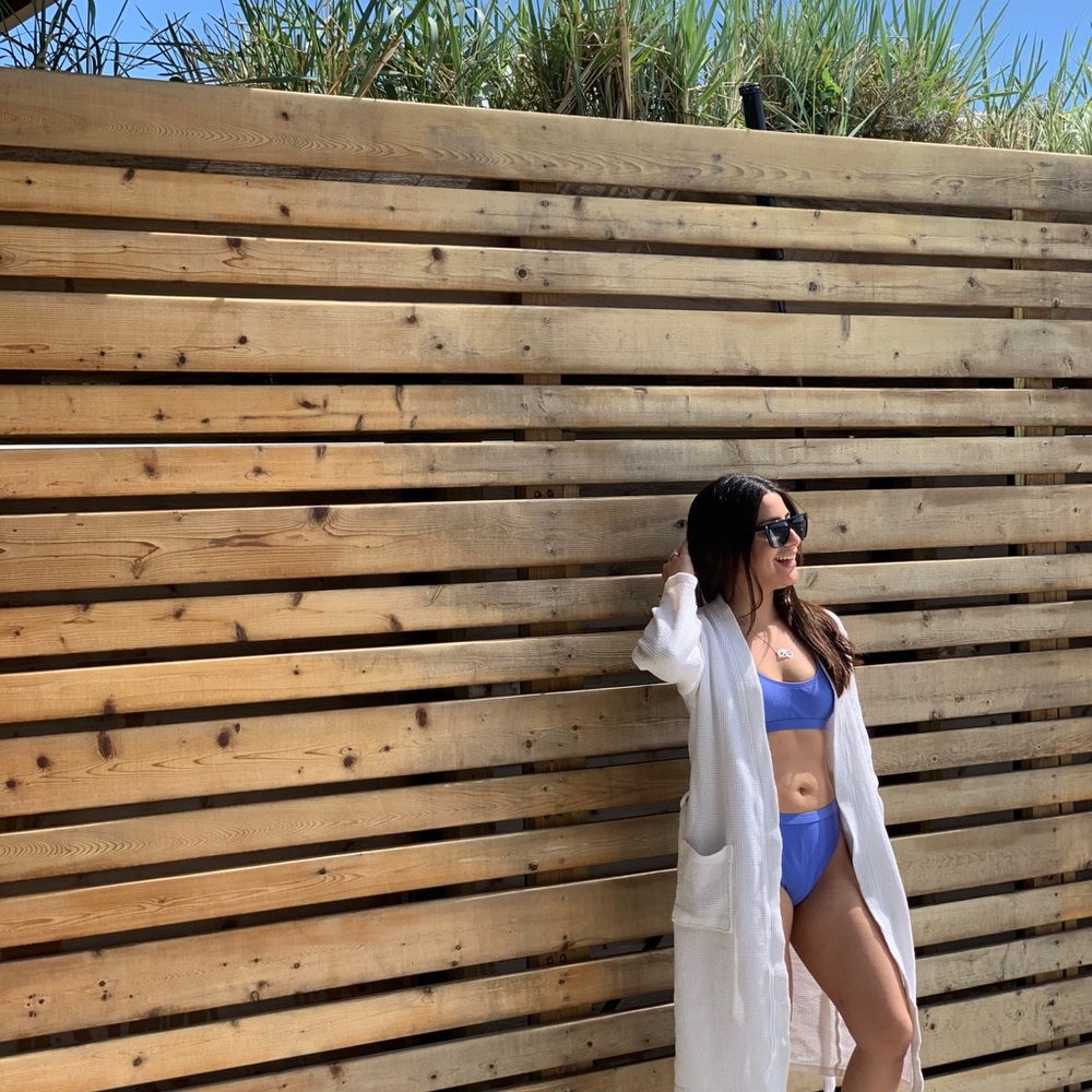 Bathing suit - Picture 3 of 3